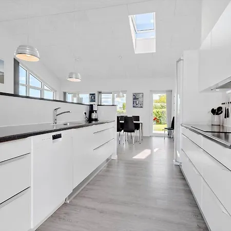 Dom wakacyjny 8905-allingabro-rodklovervej-1