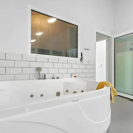 8905-allingabro-rodklovervej-1 * Allingåbro