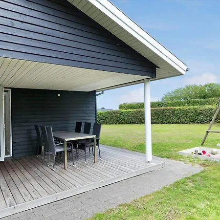 Dom wakacyjny 8905-allingabro-rodklovervej-1 *