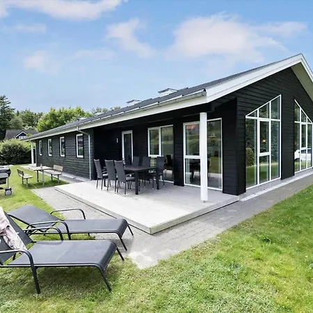 Holiday home 8905-allingabro-rodklovervej-1 Allingabro