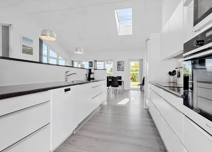 8905-allingabro-rodklovervej-1 * Allingåbro